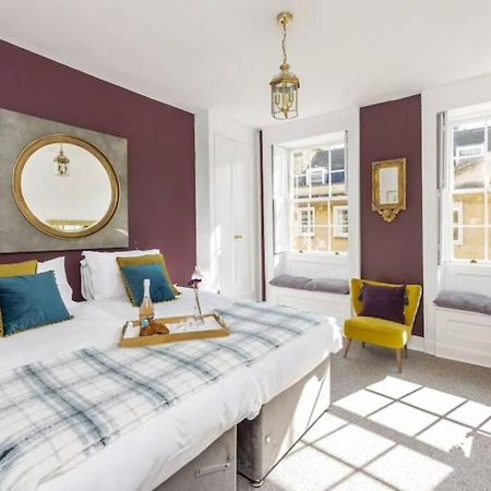 Georgian Apartment Located In The Center Of Bath. Exterior photo